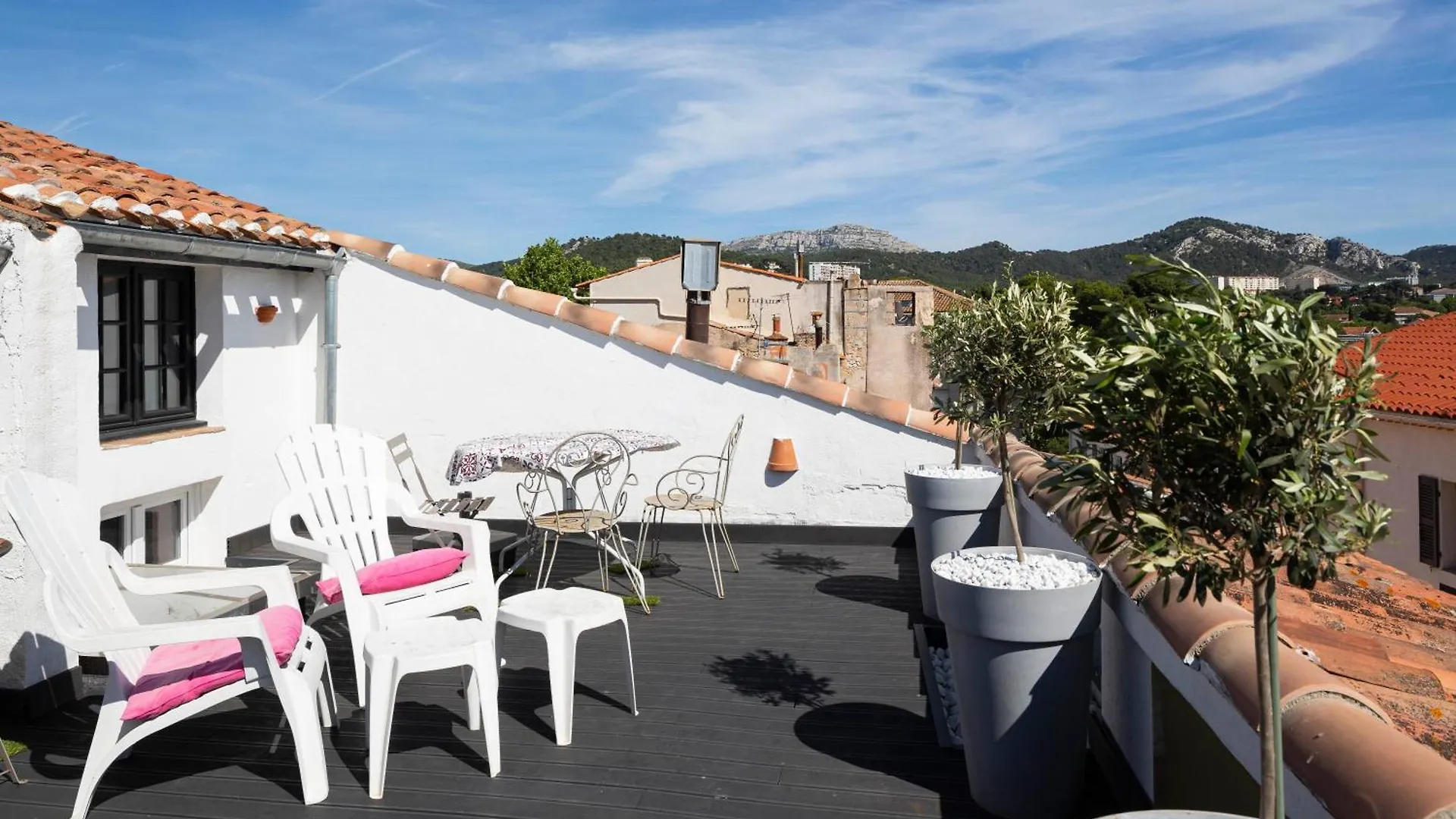 Studio Duplex Avec Terrasse Apartment Marseille