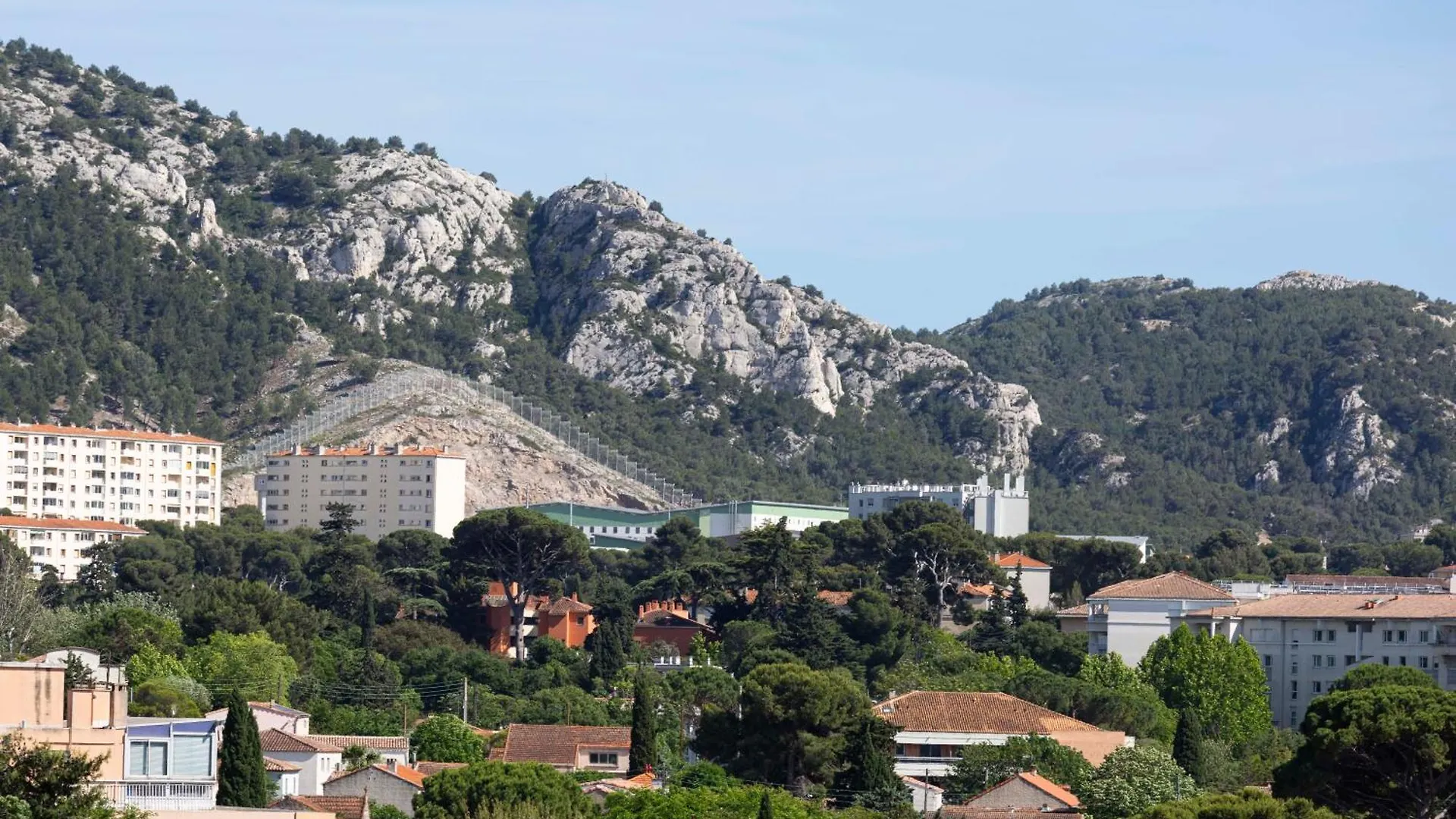Studio Duplex Avec Terrasse Apartment Marseille
